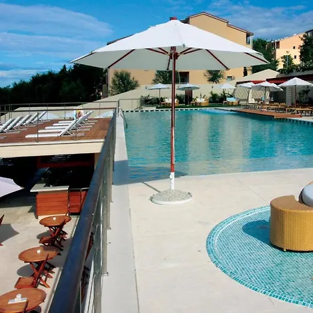 Διαμέρισμα In With Outdoor Swimming Pool, Wifi And Swimming Pool Novi Vinodolski